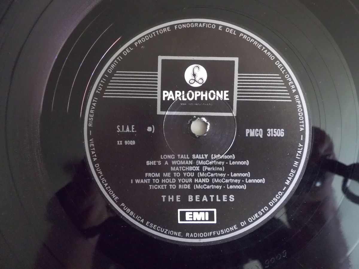 The Beatles - In Italy Ital. Parlophone &frasl; EMI LP PMCQ 31506 Label