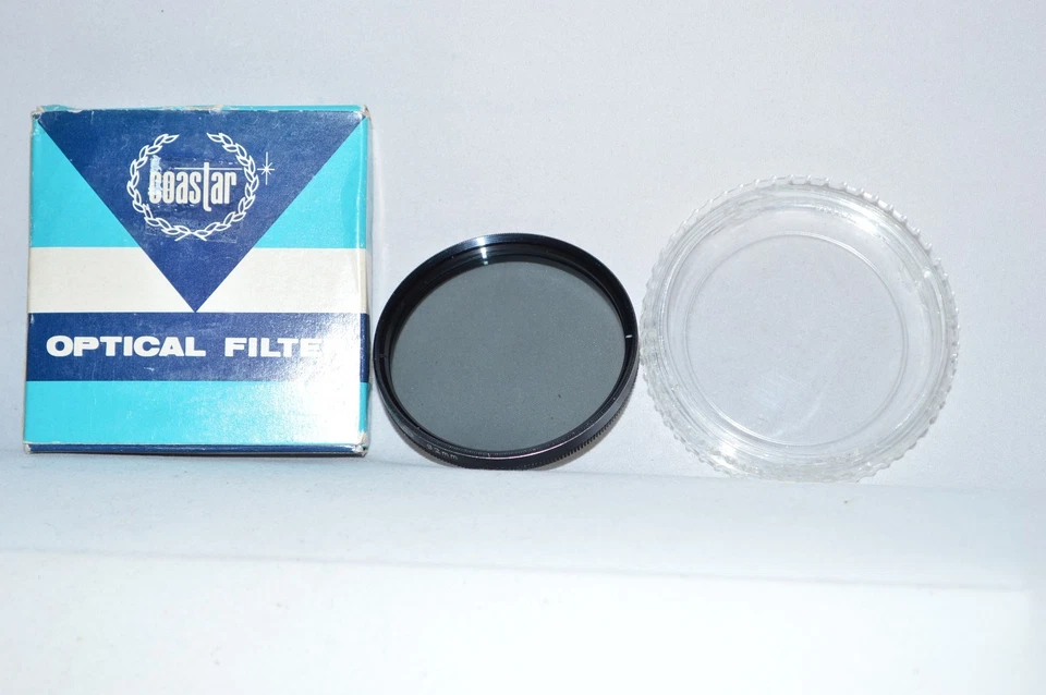 Coastar 62 mm Pola (Polarizer) Screw-In Filter w Case/Box Made in Japan (U-114) - Image 2 of 3