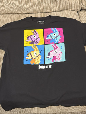NWT Fortnite Llama T-Shirt Epic Games Official Size XL Black Great Pinata