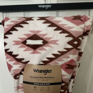 Wrangler Oversized Ultra Plush Throw Blanket 60 x 70 in Pink Brown White Aztec