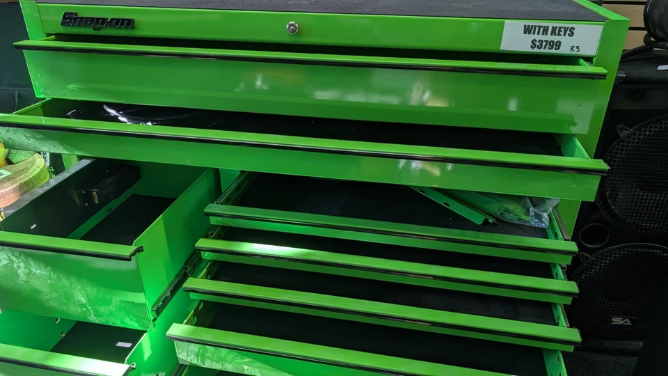 Snap On 10-Drawer Tool Box Cart 55"x24"x43.5" - NEW W/POWER STRIP #KCP1422KG - Image 2 of 4