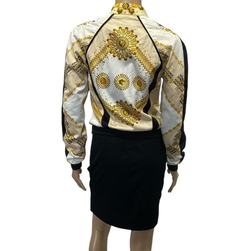 VERSACE JEANS Chaqueta Bomber Estampada Barroca Negra Oro Blanco - Imagen 4 de 14