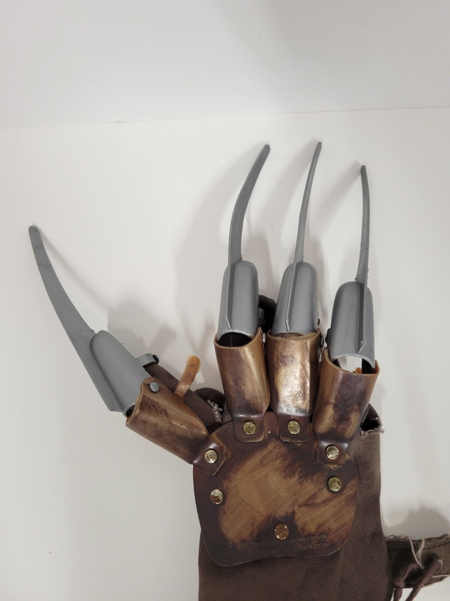 1984 The Second Nightmare on Elm Street Venture FREDDY