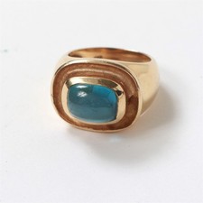 14K Yellow Gold Blue Topaz Ring