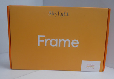Skylight Frame   WiFi Digital Picture Frame 10 Inch Black