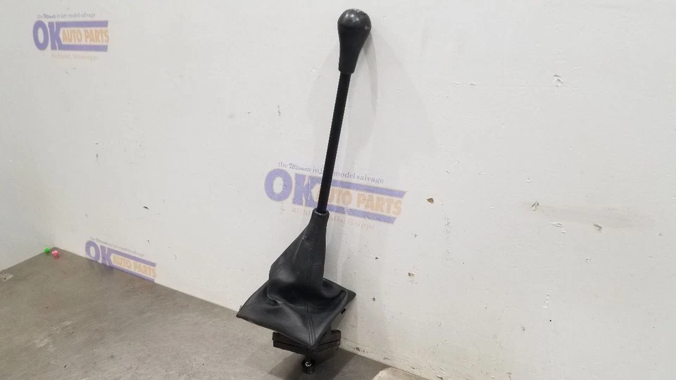 03 DODGE RAM 3500 MANUAL TRANSMISSION SHIFTER ASSEMBLY - Image 4 of 4