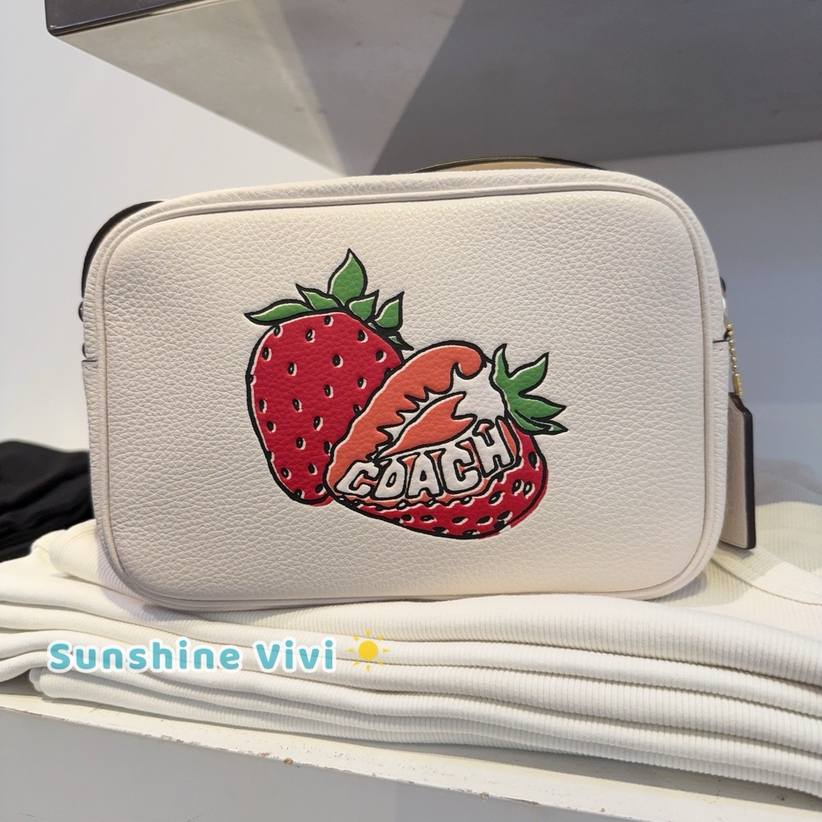 NWT COACH Jamie Camera Bag With Strawberry Graphic Gold/Chalk