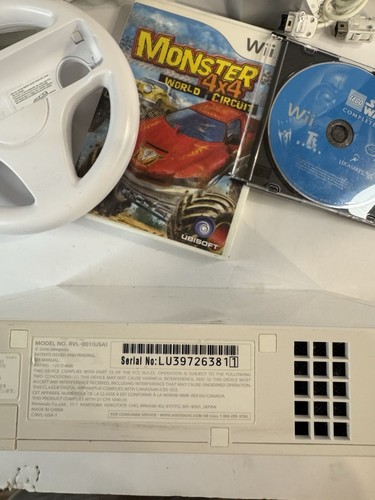 Pacchetto console Nintendo Wii RVL-001 con giochi testati - Foto 7 di 7