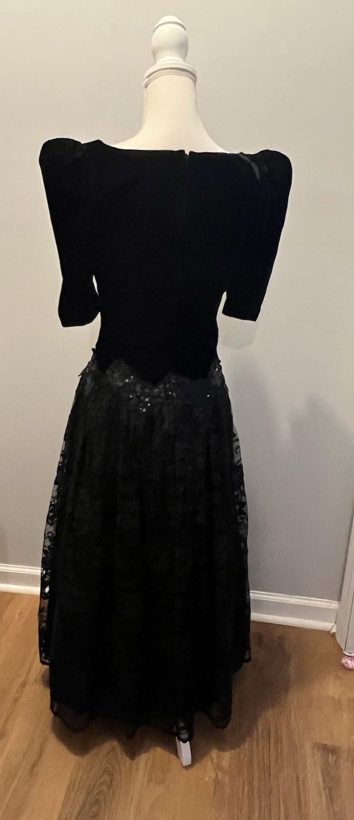 Foto 7 di 18