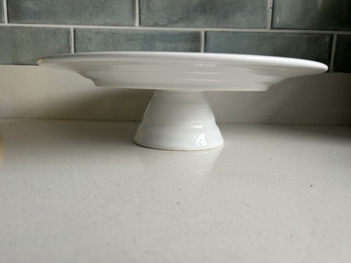 Jamie Oliver White Cake Stand. J’me White Ceramic Cake Stand. Large VGC - Picture 4 of 7