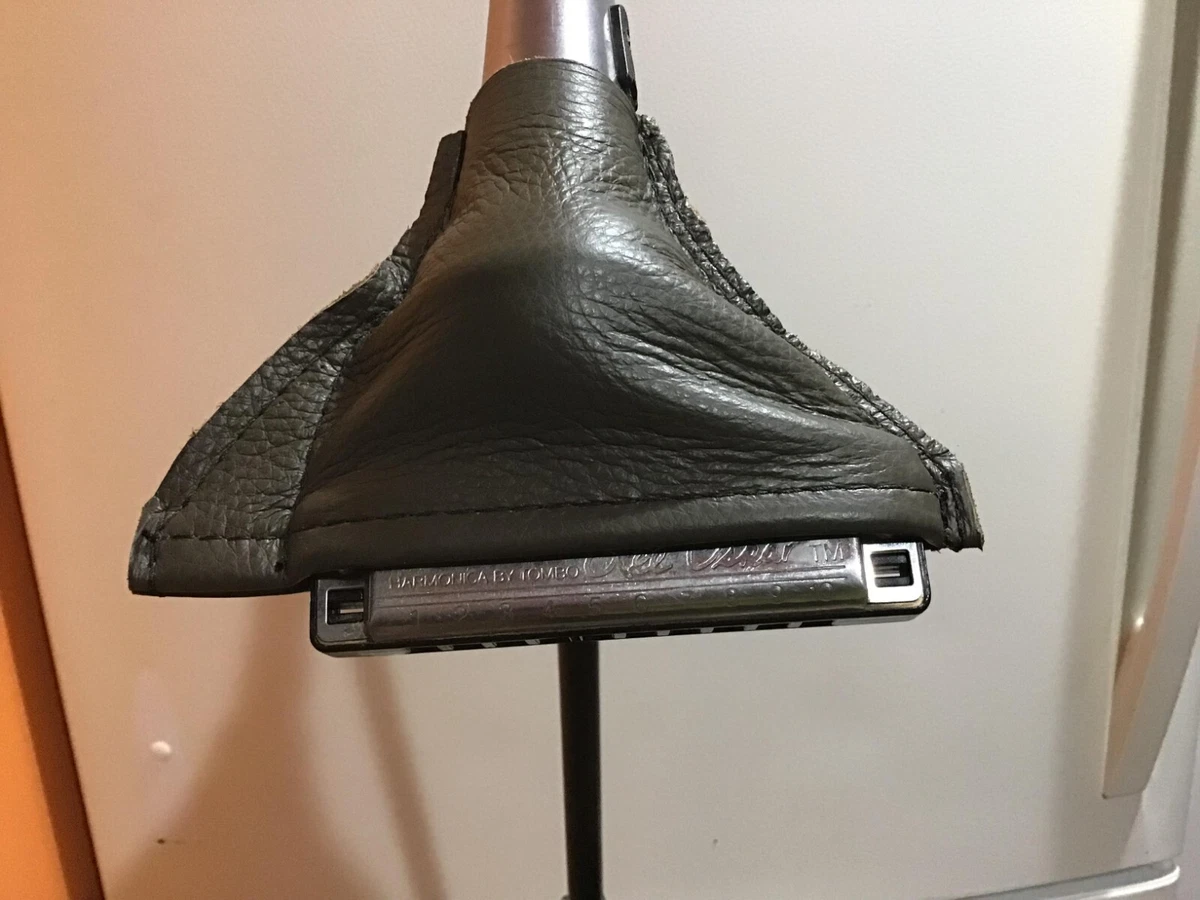 Hands free 2024 harmonica holder