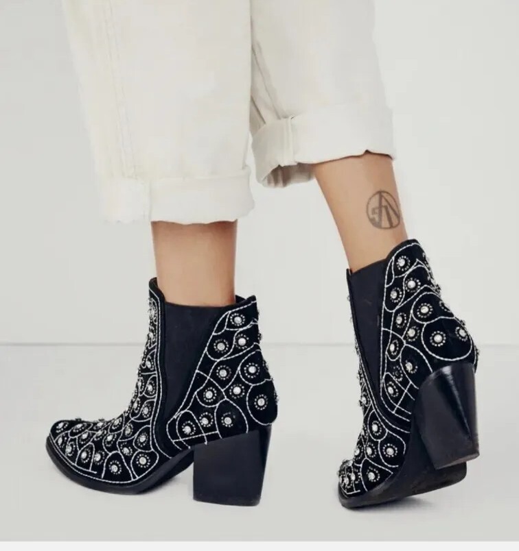 Jeffrey Campbell/Free People After Dark 