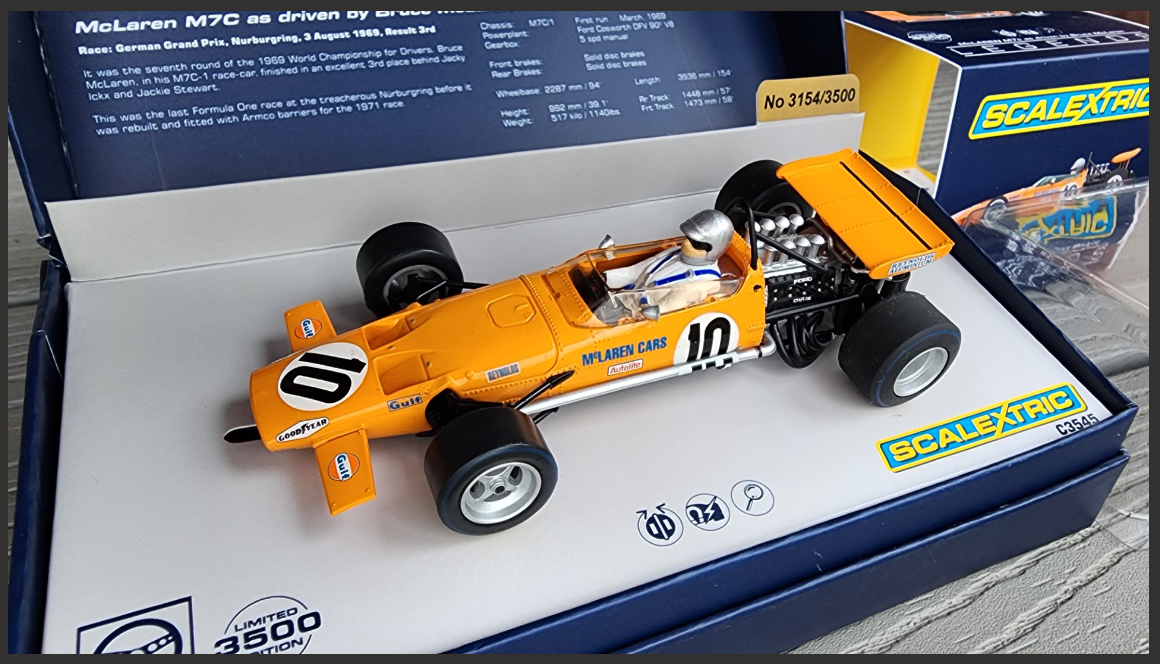 SCALEXTRIC 1/32 マクラーレン M7c Vs ブラバム BT26A C3589A スケー