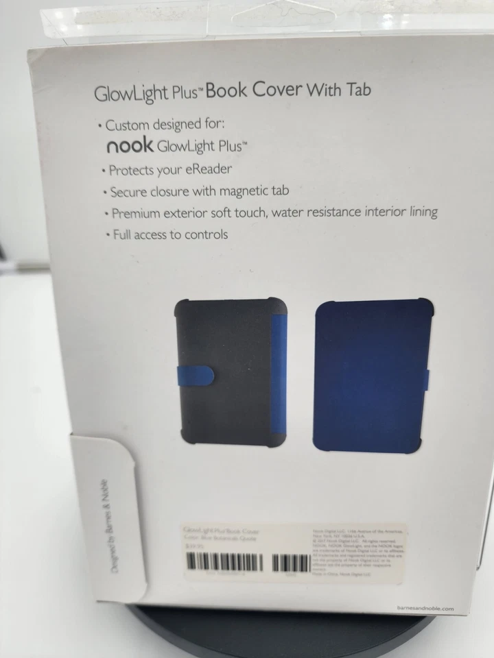 Nook Glowlight Plus Book Flip Cover with Tab Blue Botanicals Quote Magnetic Flap - Image 3 of 4