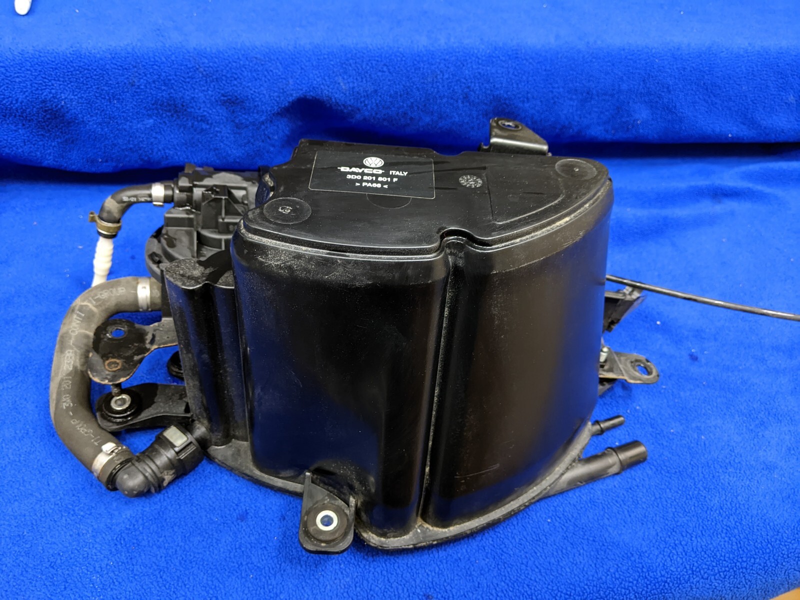 complete oem bentley continental VW PHAETON - Charcoal / FUEL Vapor Canister