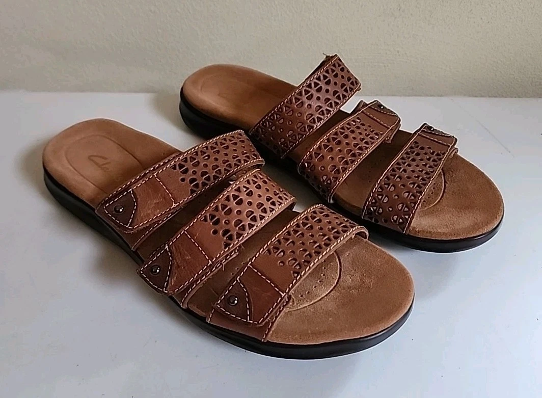 Sandalo donna Clarks Kitly Walk marrone taglia US 9