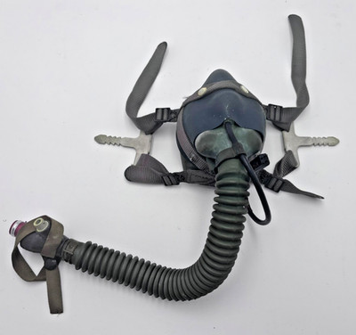 US Navy MS 22001 Oxygen Mask with Hardman bayonets