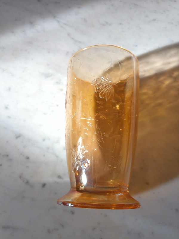 Jeannette Flora Gold  Louisa 5 3/4 inch tall Tumbler Hard to find.