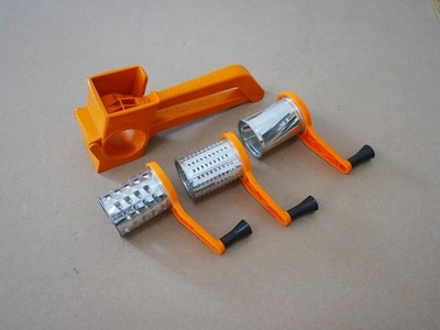 Moulinex  - Mouli Grater - Küchenreibe mit 3 Trommeln - orange