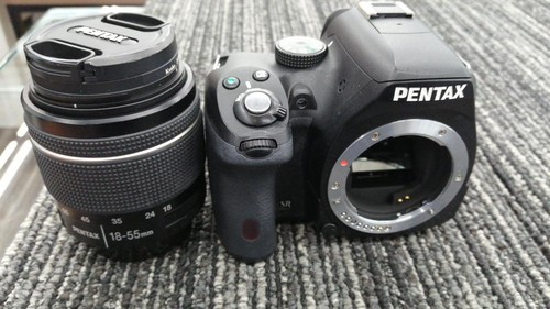 PENTAX Digital SLR camera K-50 with SD/HC/XC card F/S from Japan Working good