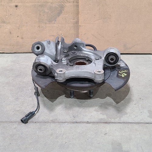 10-15 Camaro SS Spindle RH Passenger Rear Knuckle Aa7313 - Picture 3 of 10
