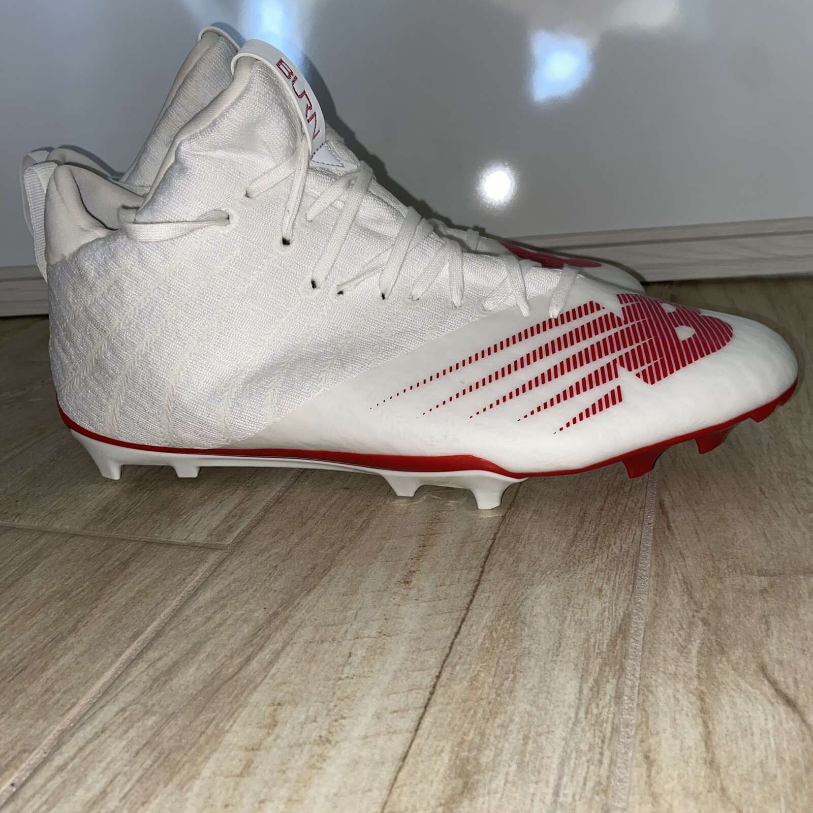 New Balance Mens Burns X2 Mid Cut Lacrosse Shoes Cleats Burnxmr2 White