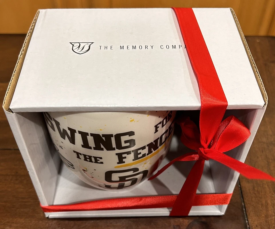 San Diego Padres - Taza de animación 18 oz cerámica - Columpio para las cercas Foto 3 de 4