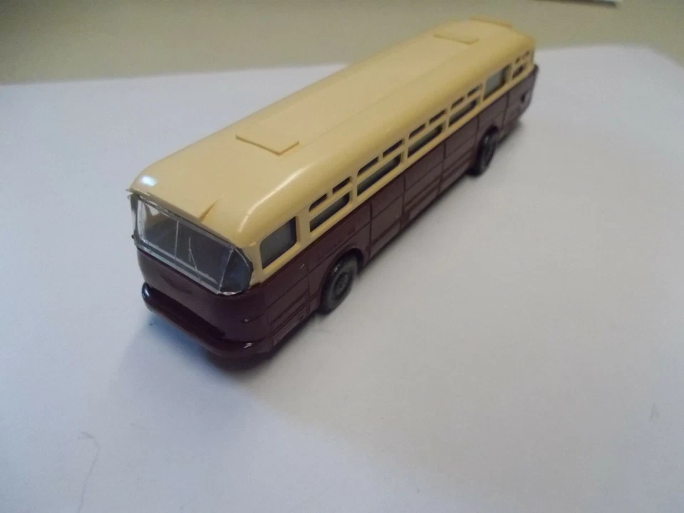 Model Car Ikarus 66 Bus, 1:87, #K- 245-14 - Image 3 of 4