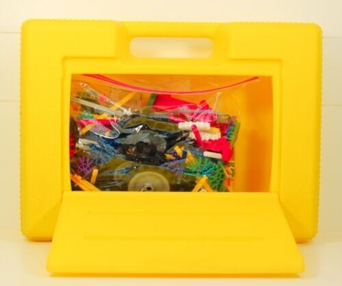 K'NEX 1995 Yellow Carrying Case w/ 350+ K'NEX Pieces & Instruction Booklet - Picture 2 of 4