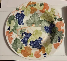 Ceramica Quadrifoglio LA PRIMULA Grapes & Leaves Rimmed Soup Bowl 8.75"