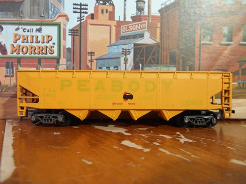 HO Scale Trains Rivarossi Peabody Short Line Four Bay Hopper #6631 | Zustand: Used