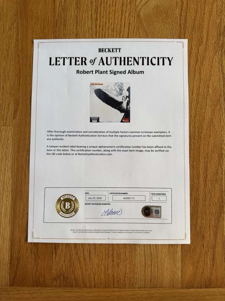 Fantastic Led Zeppelin 1 Album Signed By Robert Plant Beckett LOA BAS - Image 3 of 3