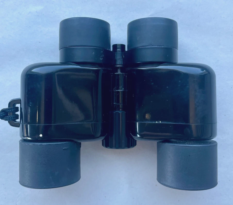 Tasco Binoculars 7x21mm Case 393ft/1000yds Bino Colors Black  4" W x 3 1/2 - Image 2 of 4