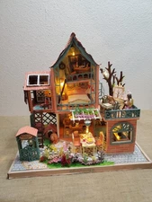 Doll House Miniature ASSEMBLED Building Villa Kit With Lights COMPLETED 