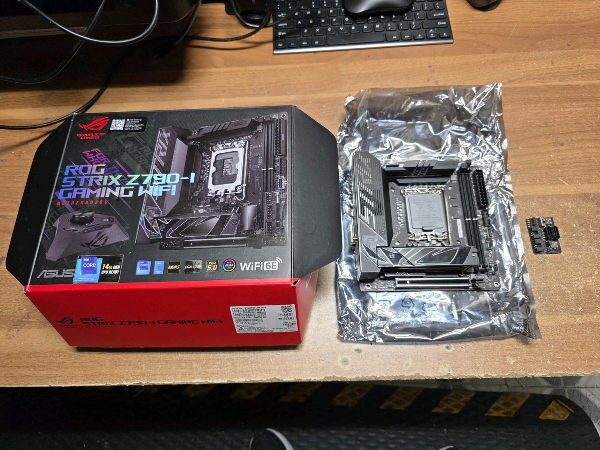 ASUS ROG Strix Z790-I Gaming Wi-Fi LGA 1700 Intel Z790 DDR5 Mini
