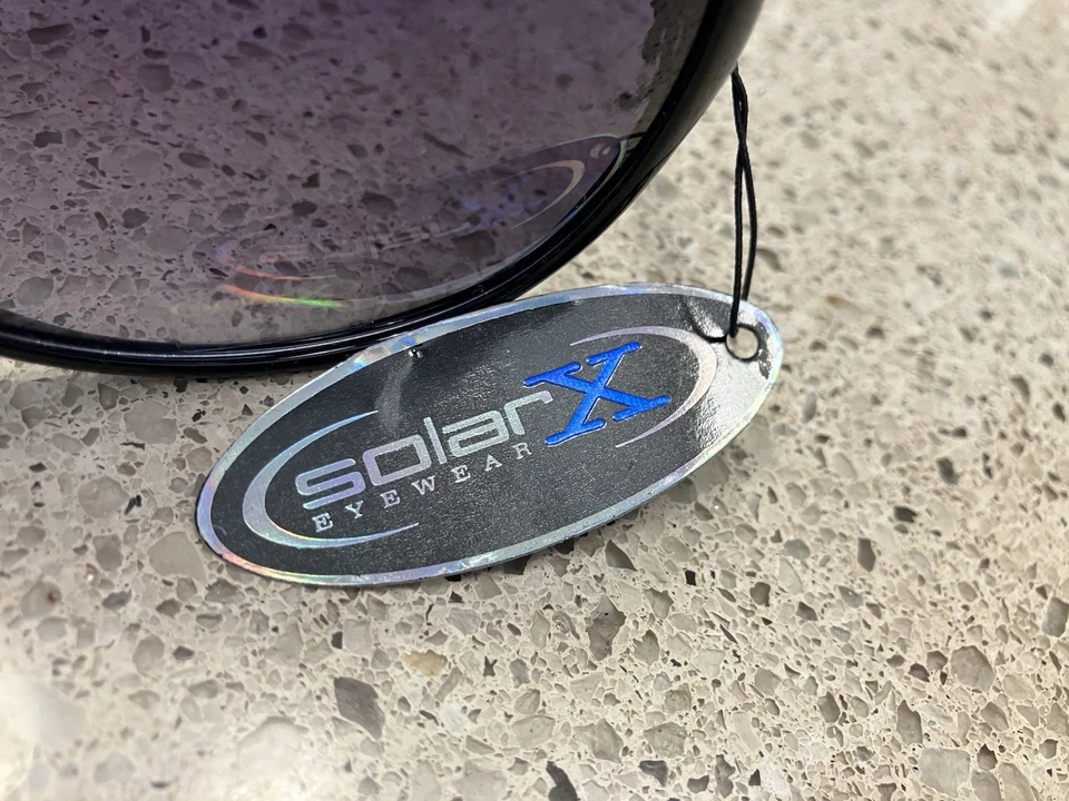 Gafas de sol DG para mujer DG02 montura negra lentes moradas, nuevas con etiquetas, nuevas Foto 3 de 4