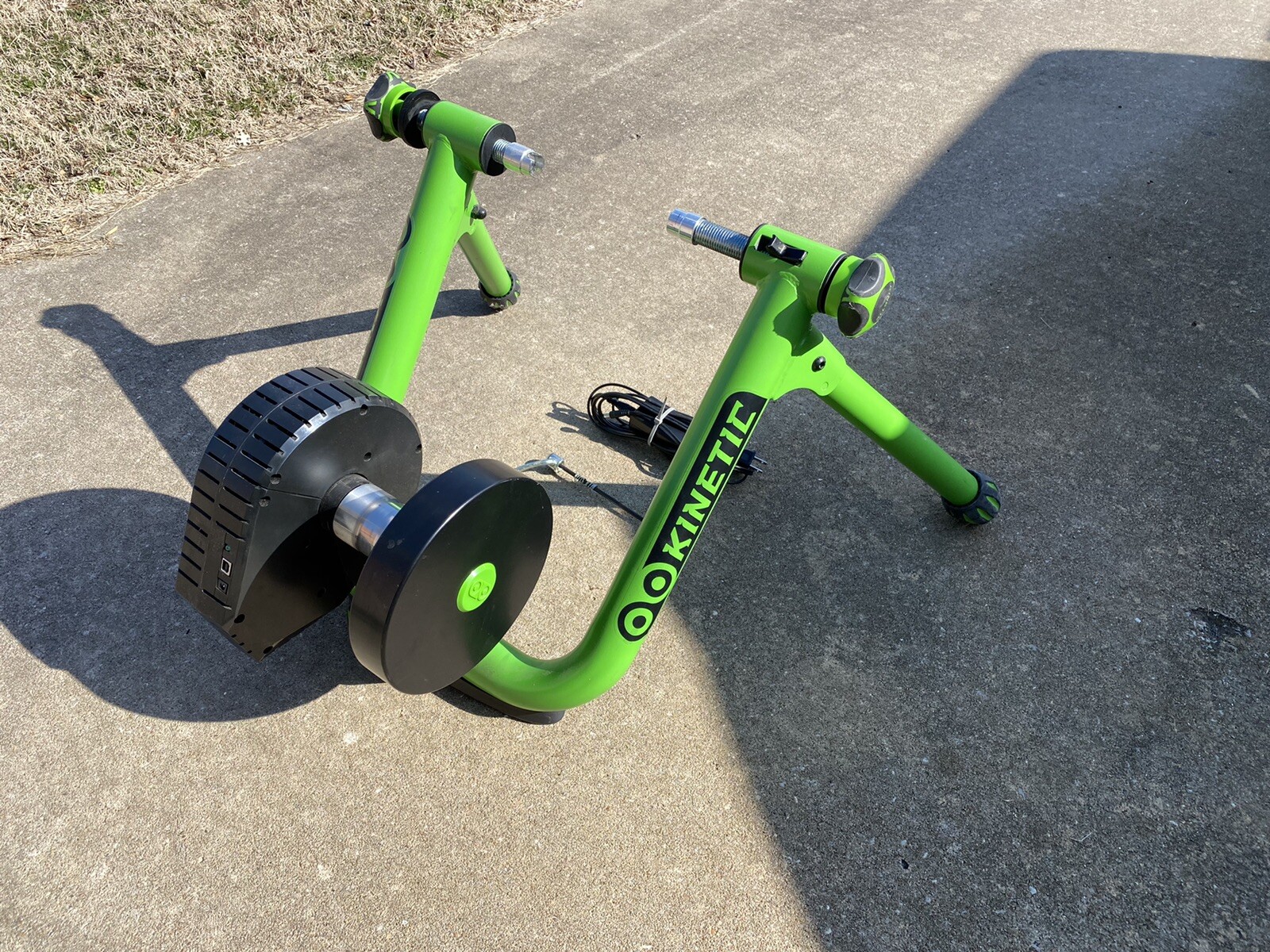 kurt kinetic road machine