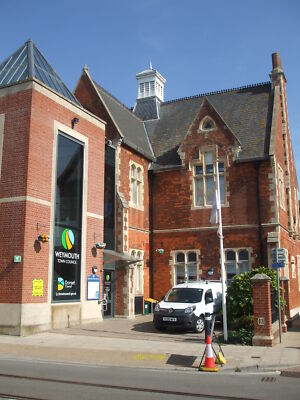 Foto 6x4 Weymouth Bibliothek und Lernzentrum Vor dem Stadtrat von c2020