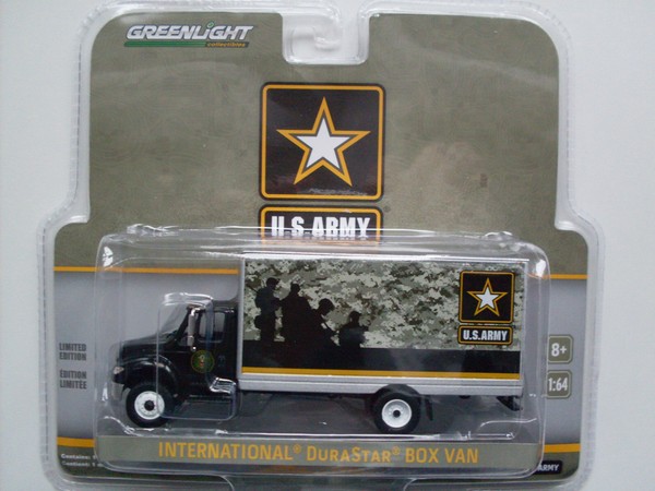 "International Durastar Box Van \"Us Army\", Greenlight 1:64 Limited Edition"-image