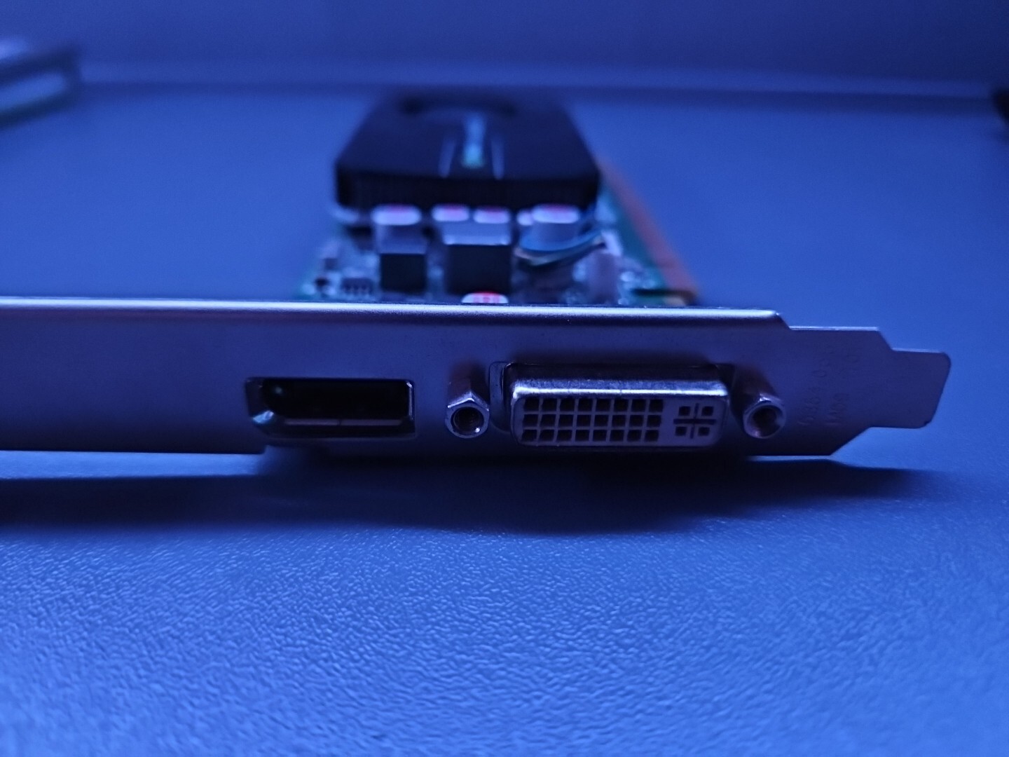 Nvidia Quadro 600 P2009 1GB Graphics Card eBay