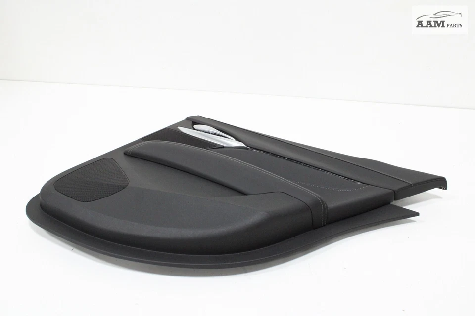 Cadillac CT4 2020-2022 panel de puerta trasera derecha panel de cubierta negro OEM Foto 2 de 4