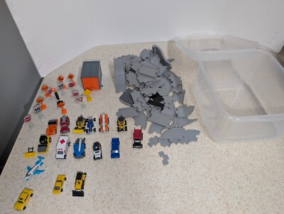 DRIVEN by BATTAT Pocket Series Mini Vehicles 