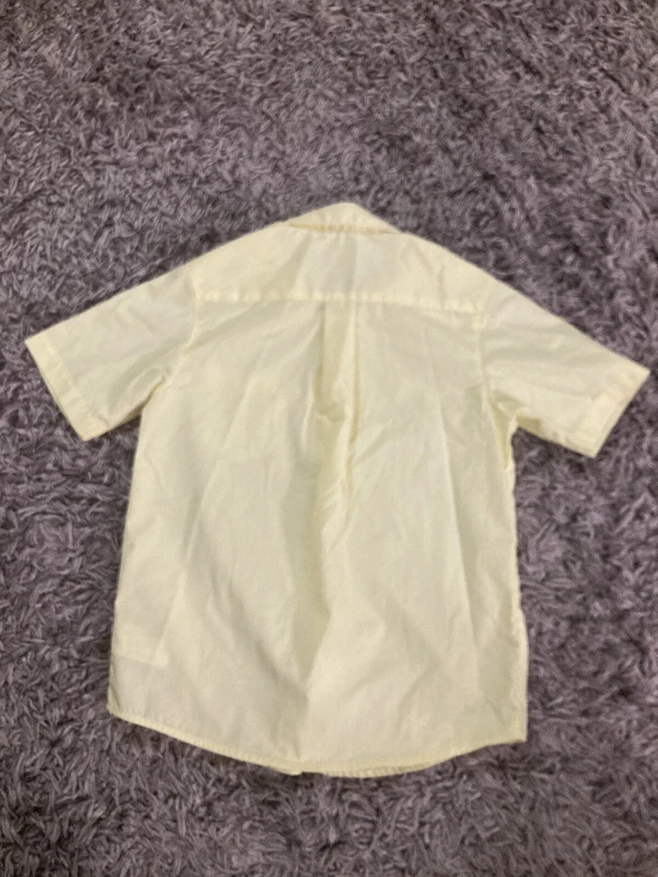 Camisa de vestir con cuello abotonado manga corta amarillo claro tostado francés para niños talla 6 Foto 4 de 4