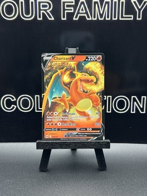 Charizard V 018/159 Crown Zenith NM Ultra Rare Pokemon Card
