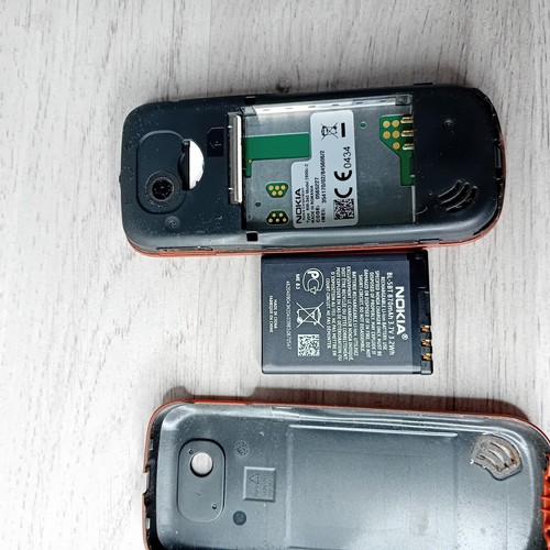 NOKIA 2600C-2 MOBILE PHONE - SPARES OR REPAIRS - RARE RETRO VINTAGE - Zdjęcie 5 z 7
