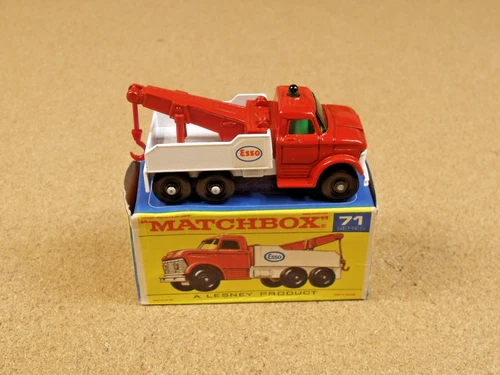 OLD VINTAGE LESNEY MATCHBOX # 71 FORD HEAVY WRECK TRUCK ORIGINAL BOX