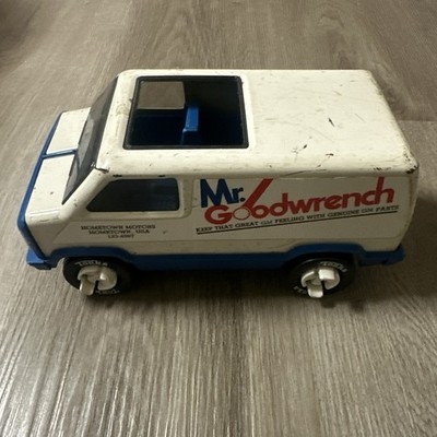 Vintage Tonka Mr. Goodwrench Van Pressed Steel and Plastic Used