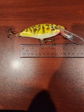 Slammer Tackle 4" Deep Shad Musky Lure