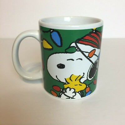 Snoopy Peanuts Galerie Merry Christmas Lights Coffee Mug Charlie Brown Tree 