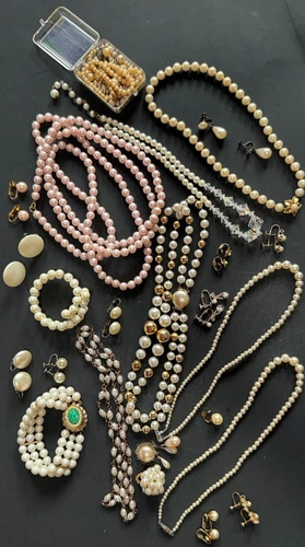 Vtg Gold & Silver Tone Faux Pearl Costume Jewelry Lot Bracelet Earrings Necklace